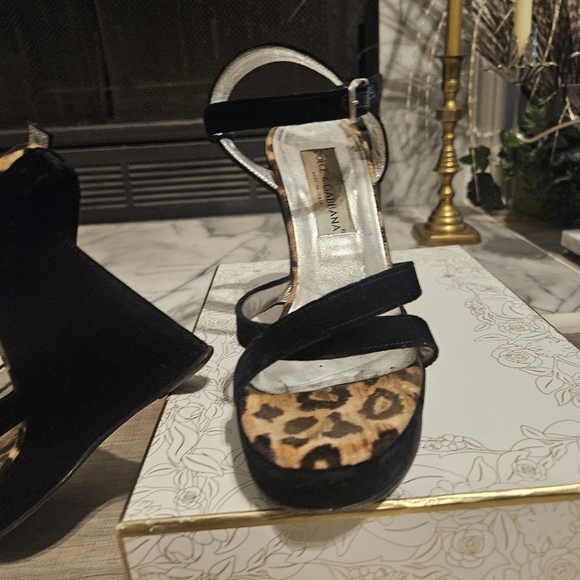 Vintage D&G Dolce And Gabana Velvet Strappy Chic Wedges - Picture 5 of 6